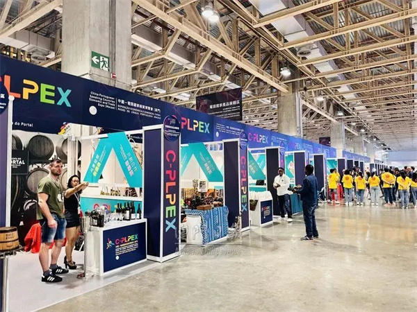 1698374589120524.jpg tyde7ikras47.jpg