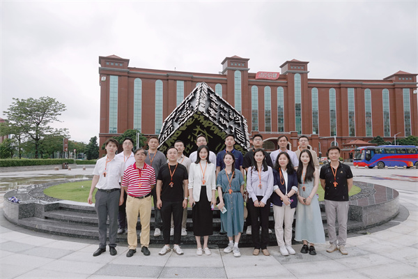 1717382112539191.jpg d2154381777e02e85dabe64570e129f.jpg